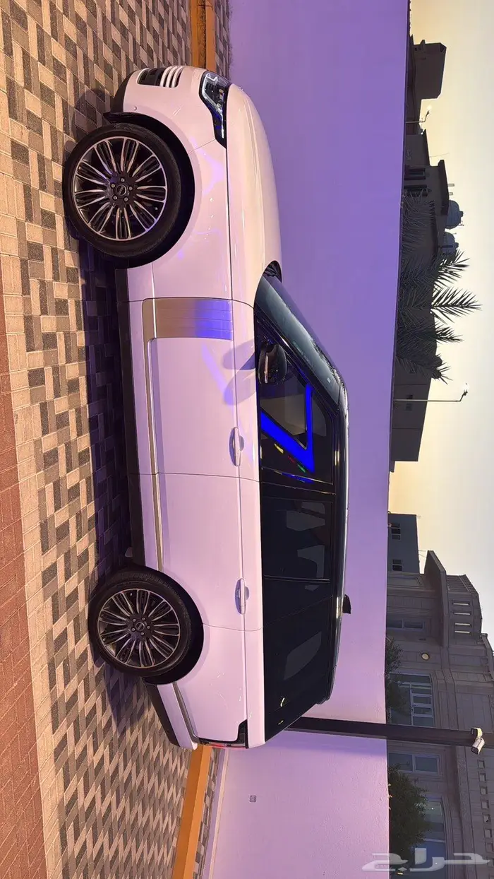 رنج روفر فوج إس اي 2021 9
