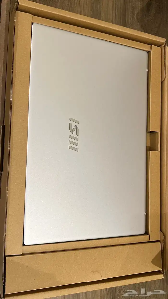 لابتوب msi مودرن 15 لون سلفر موديل 2024 4
