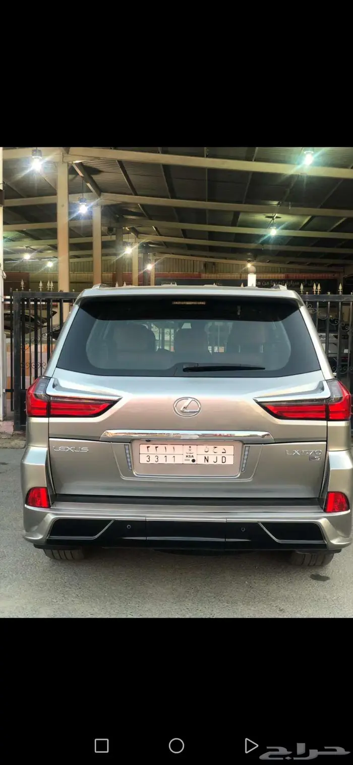 لكزس LX 570 SS سعودي 2017 تيتانيوم داخل أحمر ب 250 ألف 5
