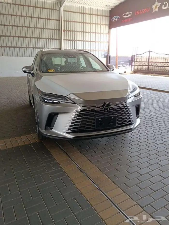 لكزس RX 350 H م 2025 - سعودي 4