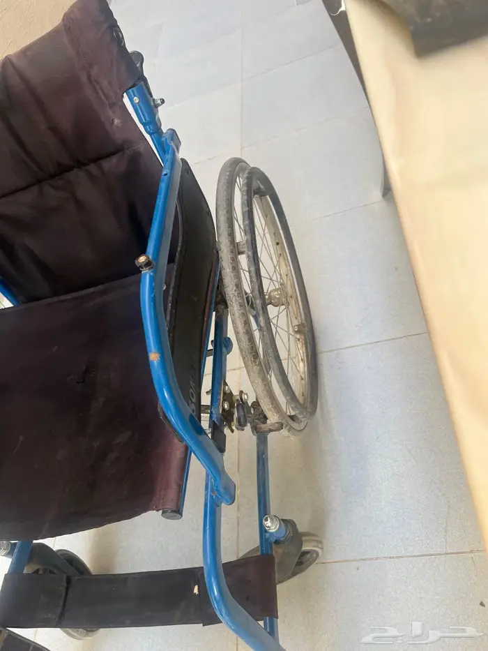 كرسي متحرك 3