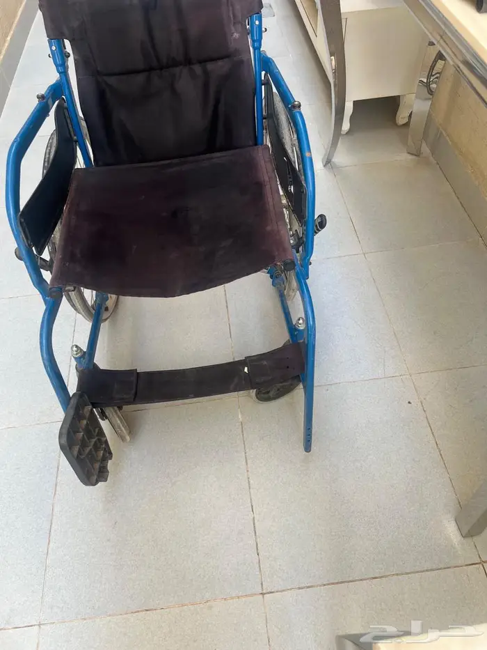 كرسي متحرك 2