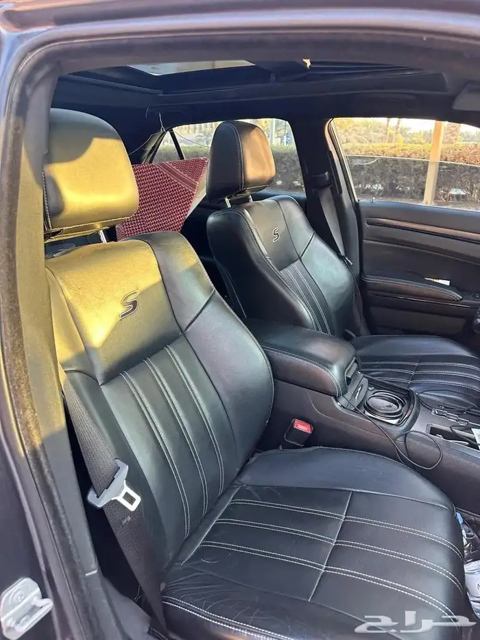 كرايسلر v8 s300 1