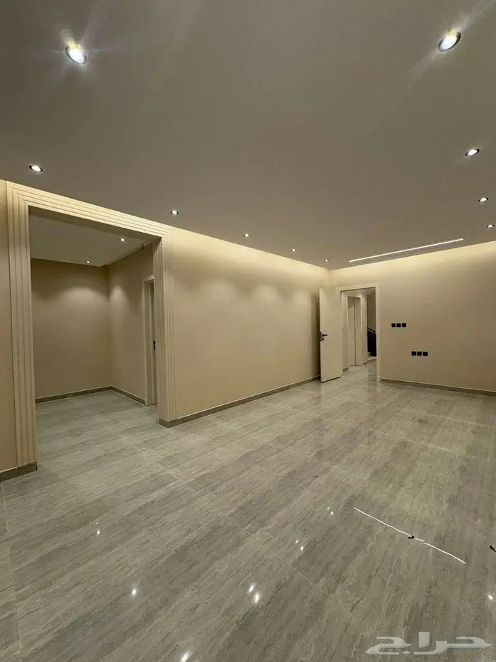 فيلا دبلكس للبيع العريجاء 45