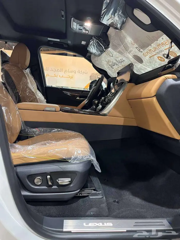 عرض خاص لكزس LX600 BB بنزين موديل 2025 بطاقه جمركيه 7
