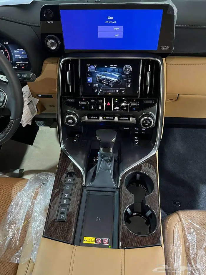 عرض خاص لكزس LX600 BB بنزين موديل 2025 بطاقه جمركيه 11