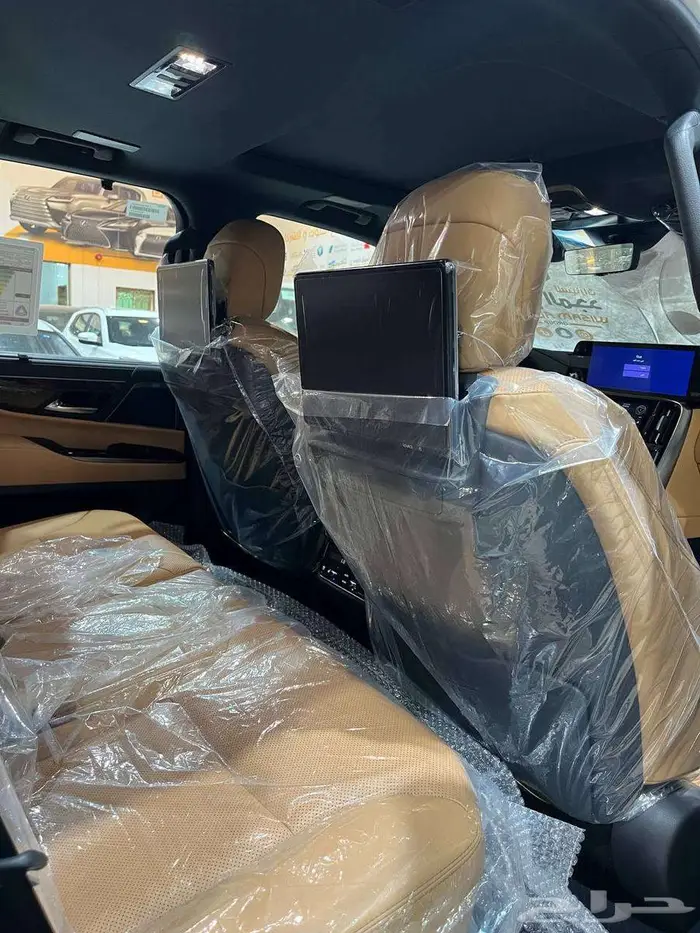 عرض خاص لكزس LX600 BB بنزين موديل 2025 بطاقه جمركيه 12