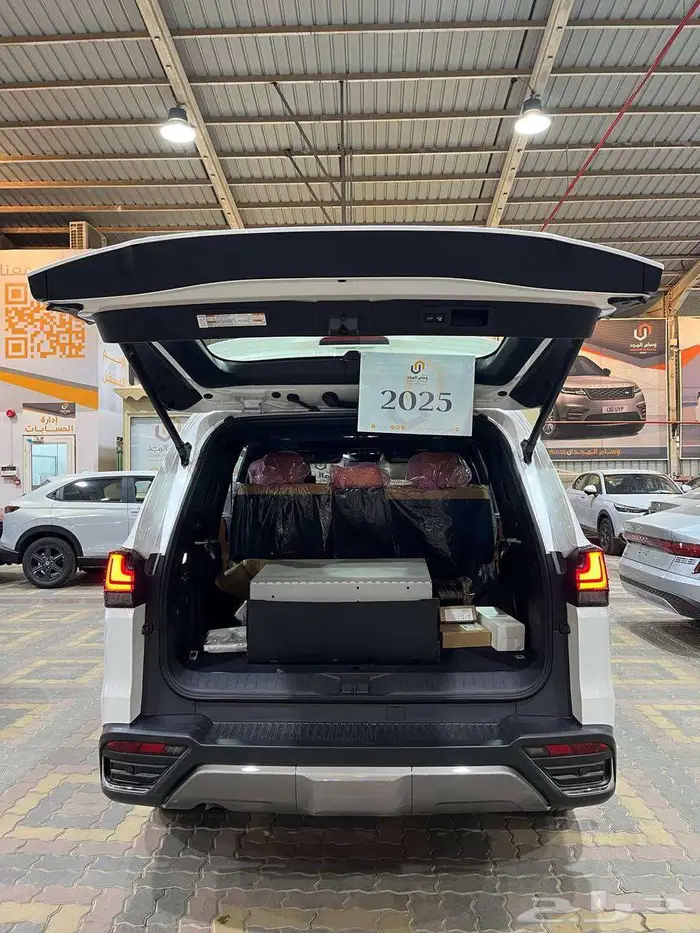 عرض خاص لكزس LX600 BB بنزين موديل 2025 بطاقه جمركيه 6