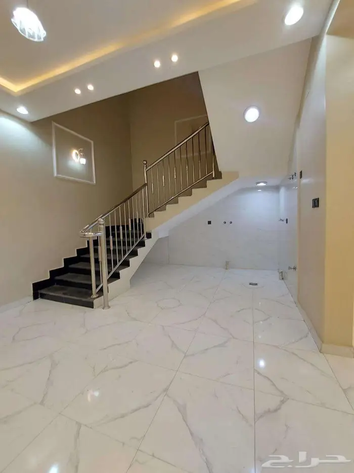 روف دور ارضي وملحق بسعر 730.000 الف 1