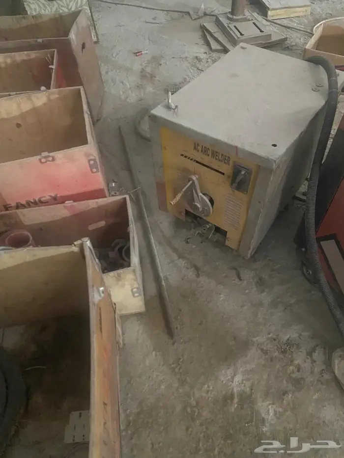 عدة ورشة حدادة 6