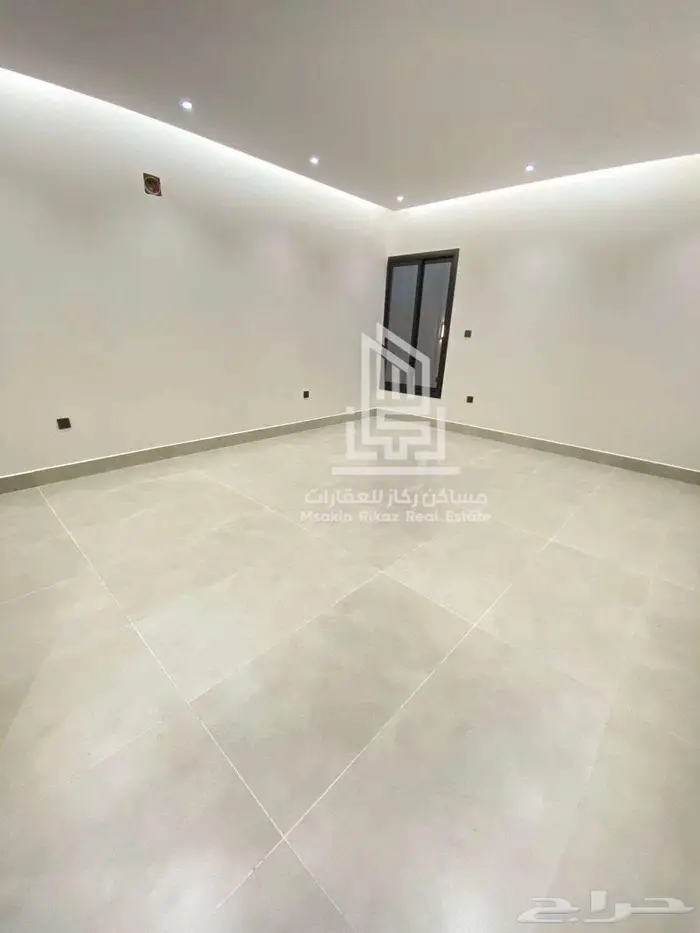 تاون هاوس علوي وارضي فاخر بموقع استراتيجي بحي الروابي للبيع 26