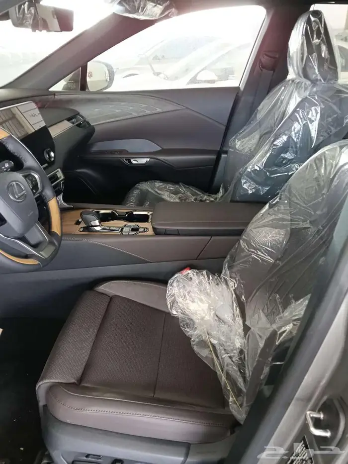 لكزس RX 350 H م 2025 - سعودي 10