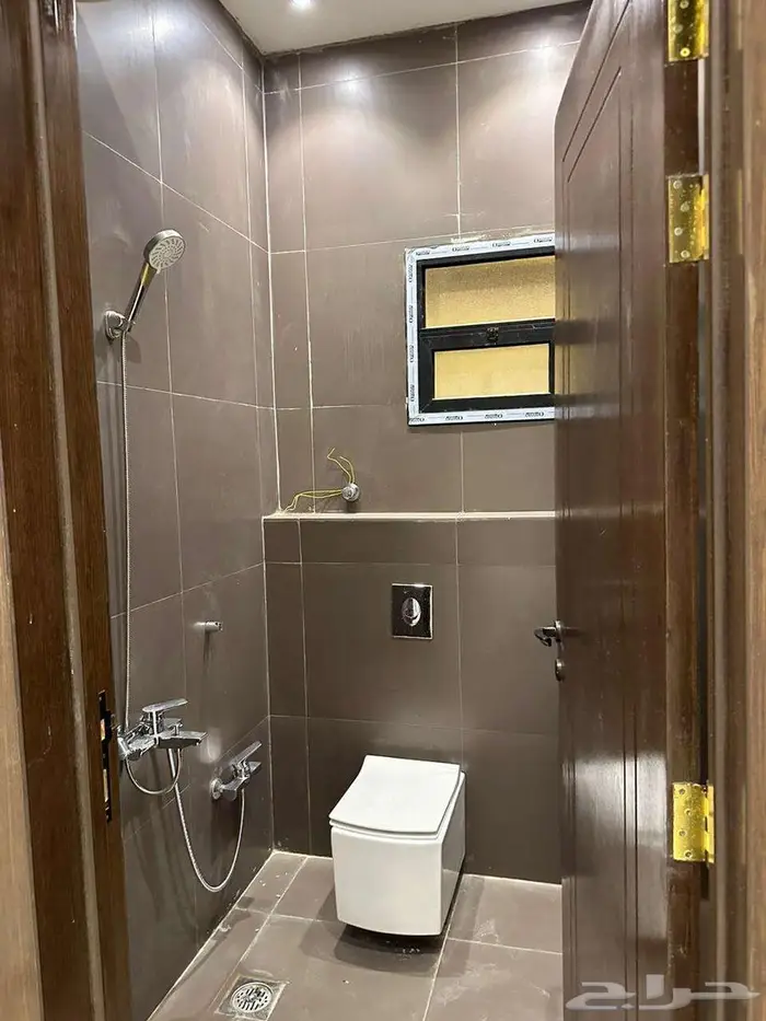 دور للبيع في حي العوالي   الرياض 14