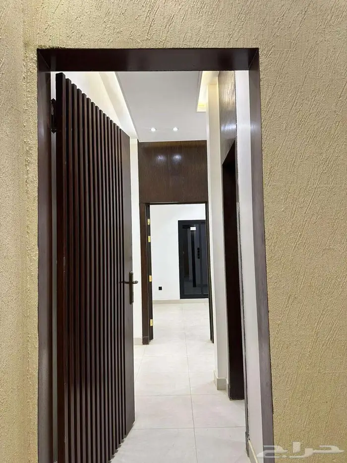 دور للبيع في حي العوالي   الرياض 7