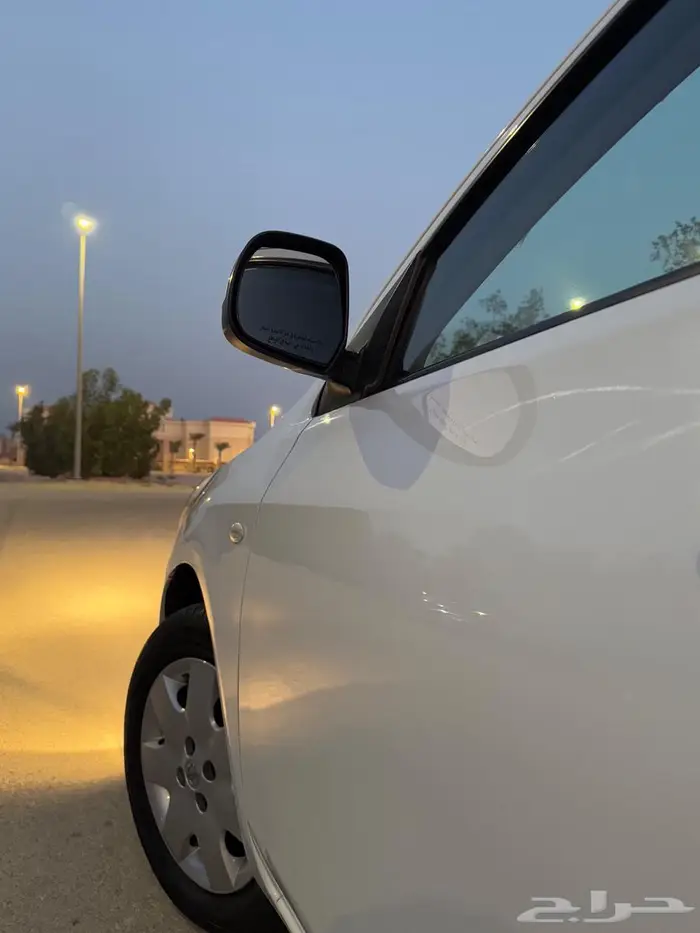 نيسان صني 5