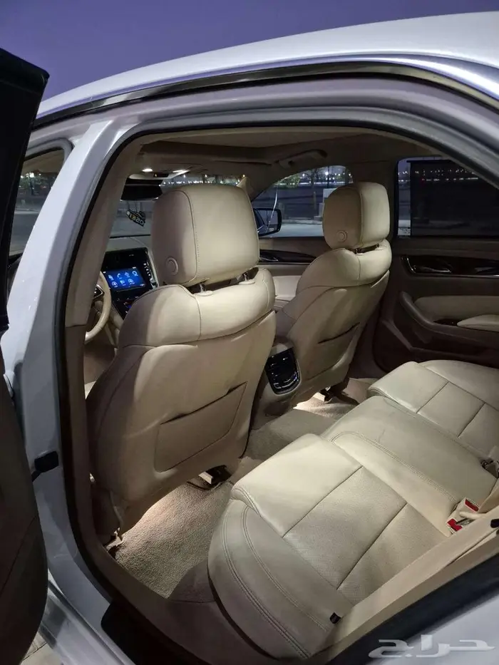 كاديلاك CTS 6v فل كامل بلاتينيوم (وارد الجميح) 3