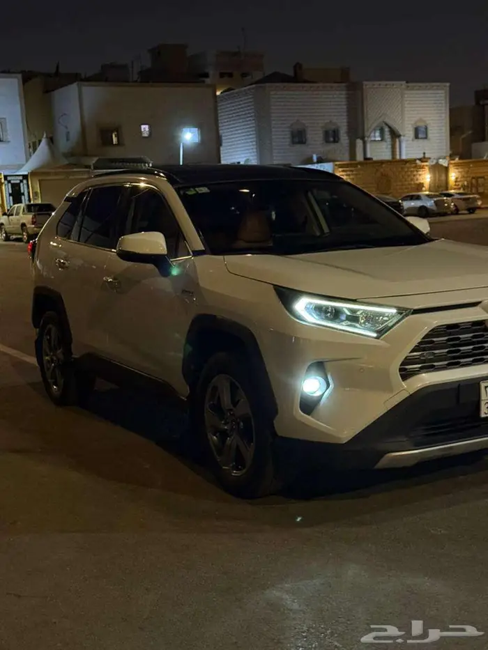 تايوتا رافور 2019 بنزين هيبرد فل كامل . منوة المستخدم 4
