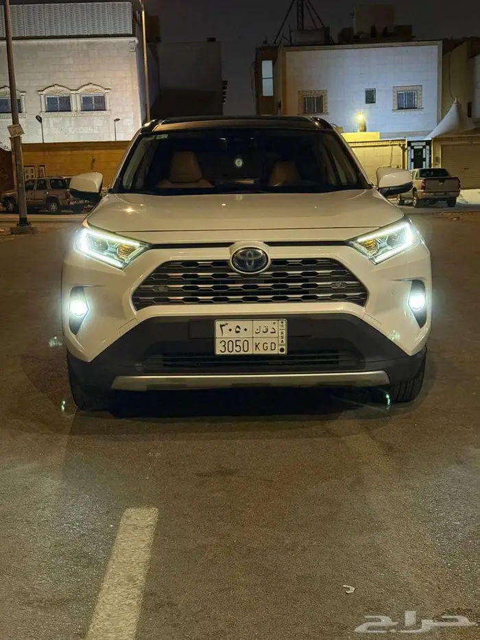 تايوتا رافور 2019 بنزين هيبرد فل كامل . منوة المستخدم 5