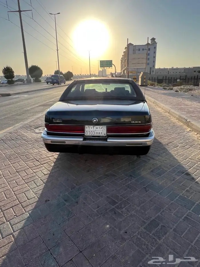 لعشاق الكلاسك بيوك الموديل 1993 10