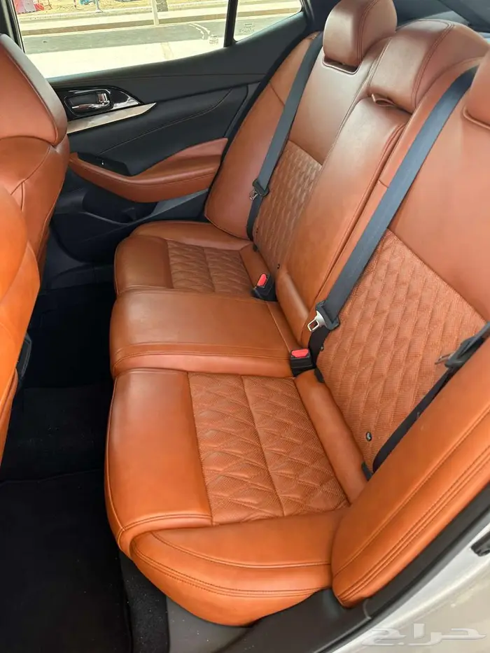 Nissan Maxima 2022 SR 13