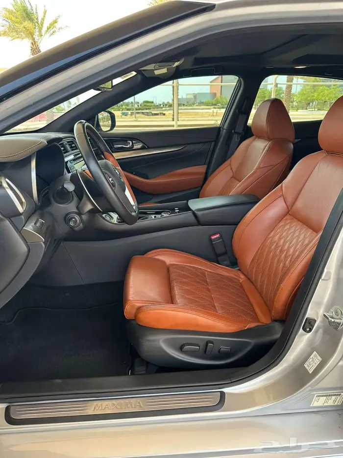 Nissan Maxima 2022 SR 8