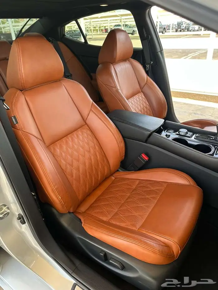 Nissan Maxima 2022 SR 10