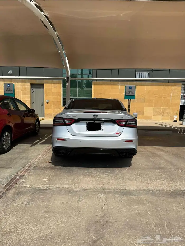 Nissan Maxima 2022 SR 4
