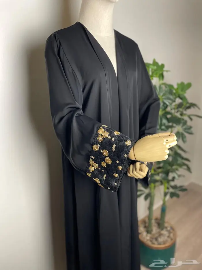 مشروع عبايات مع وجود متجر إلكتروني 5
