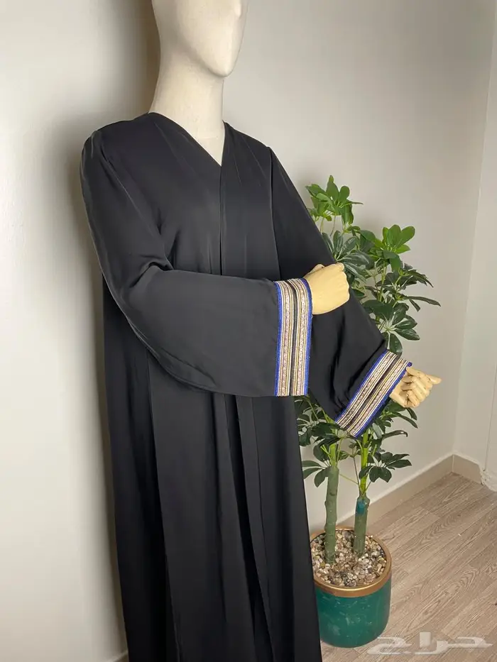 مشروع عبايات مع وجود متجر إلكتروني 27