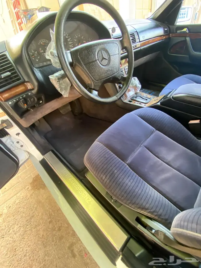 Mercedes-Benz like new and very clean 4MATIC 14