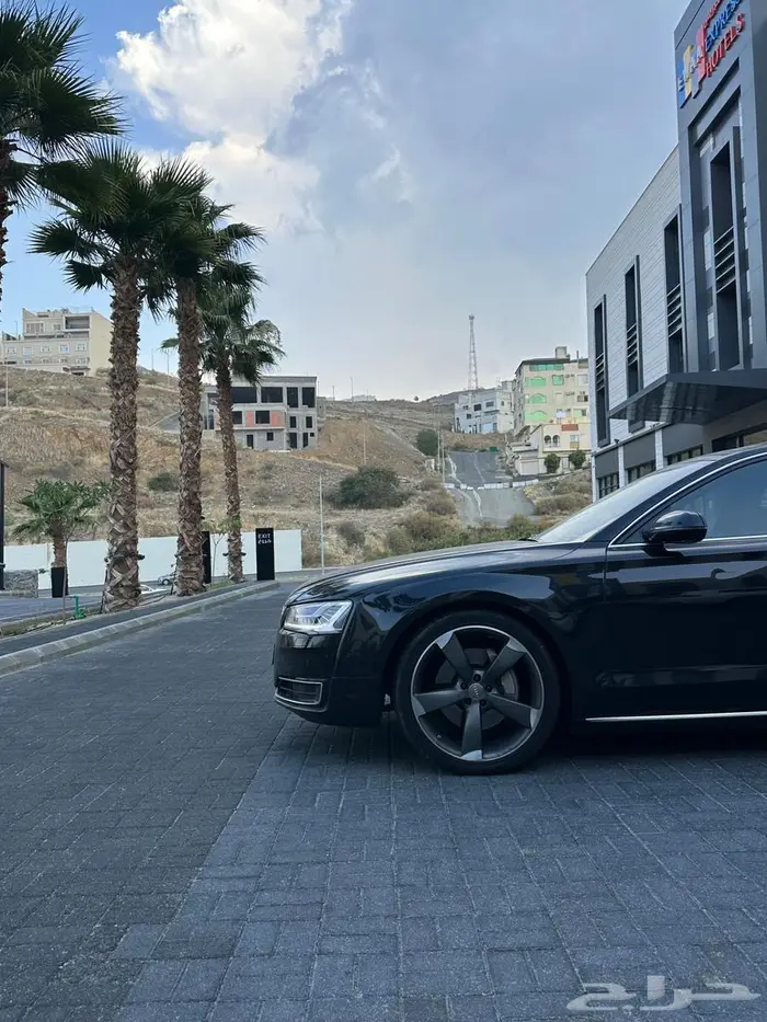 اودي A8 14