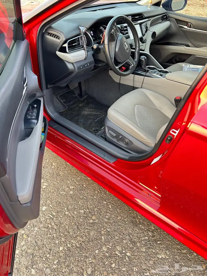 للبيع كامري قراندي V6 سبورت2019 المالك الاول استخدام شخصي 10