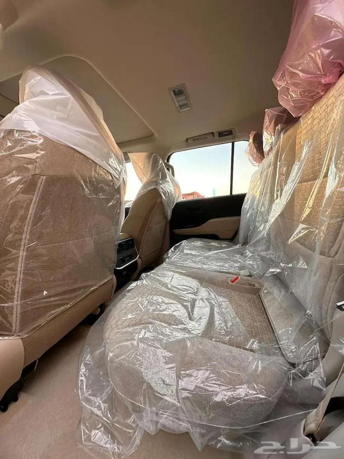 لاند كروزر رقم 2 موديل 2025 - سعودي 5