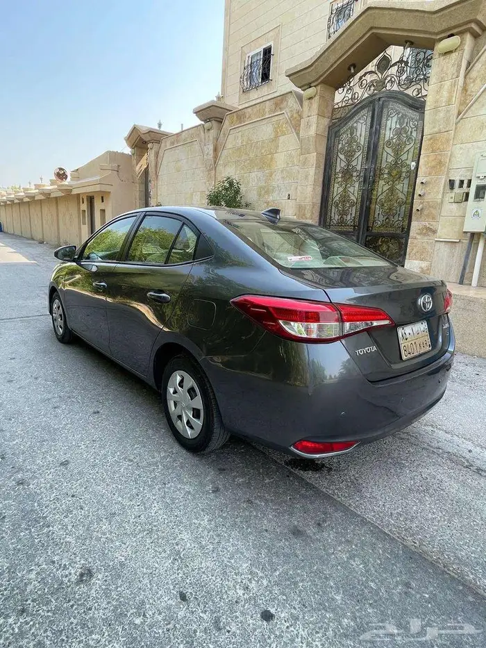 يارس 2022 العداد 190 ألف بحاله ممتازه 8