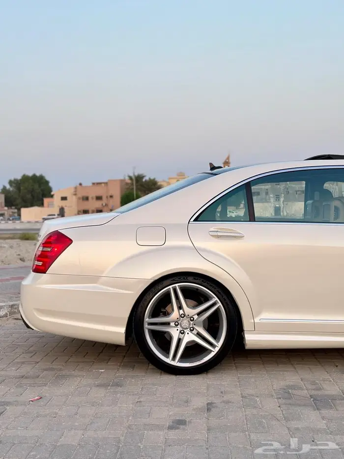 Mercedes Benz S500 2011 6