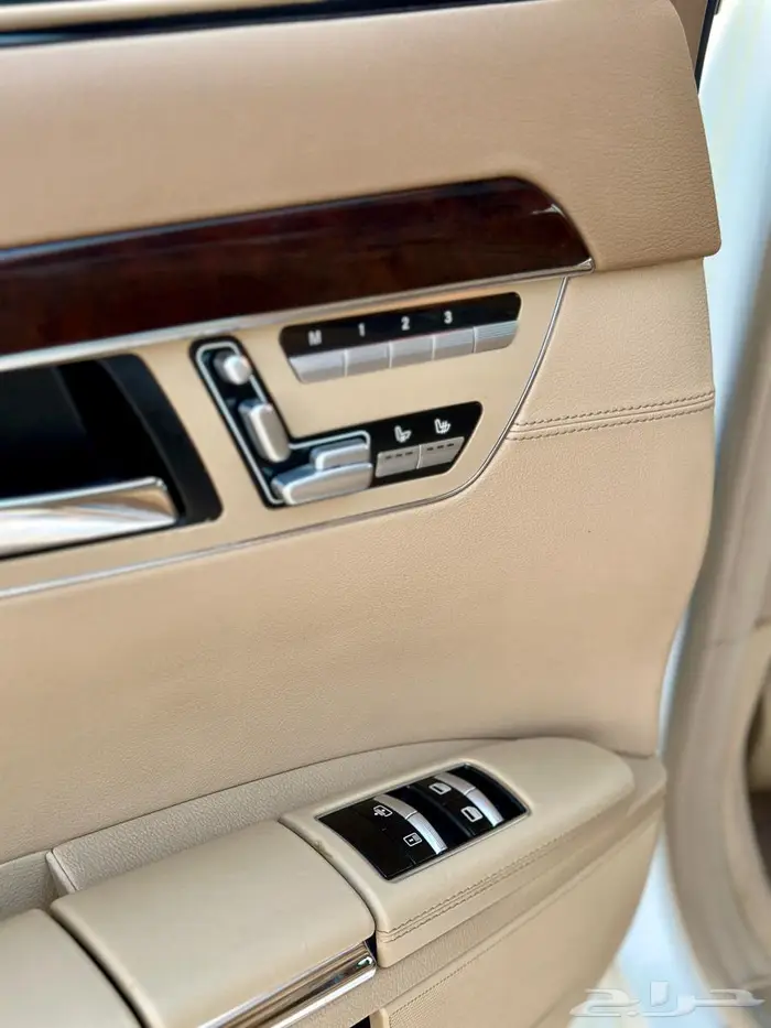Mercedes Benz S500 2011 12
