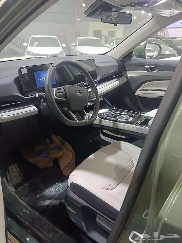 فورد تيرتورى ترند 2026 السعر مع الضريبه 12700 33