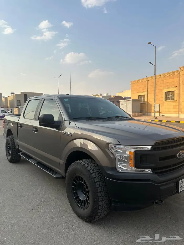 للبيع فورد f150 غمارتين موديل 2018 مخزن 2