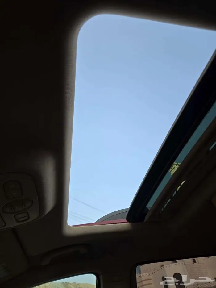 2008 kia carnival for sale ODO 263k 7