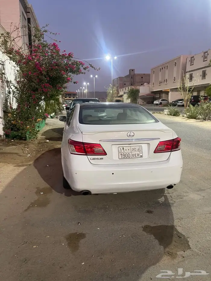 للبيع لكزس es 2012 350مرشوش سقف بانوراما 1