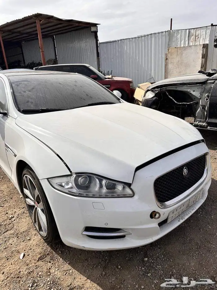 قطع غيار جاكوار اكس جي XJ تشليح جاجوار xj اصلية 0