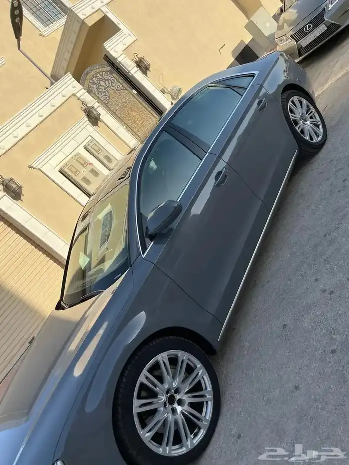 اودي A8نظيفة جدا 13