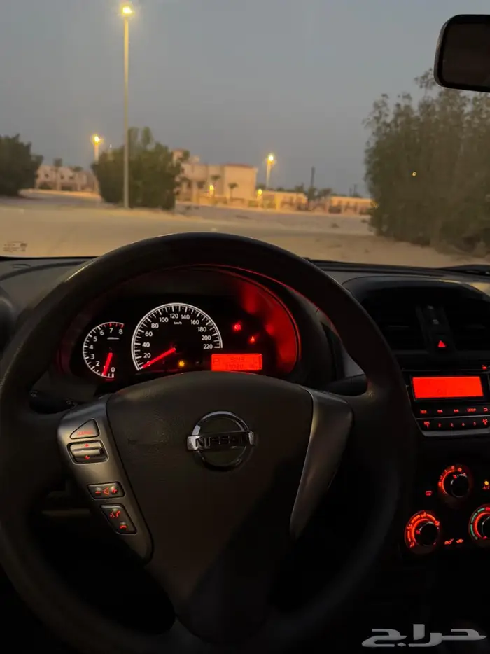 نيسان صني 10