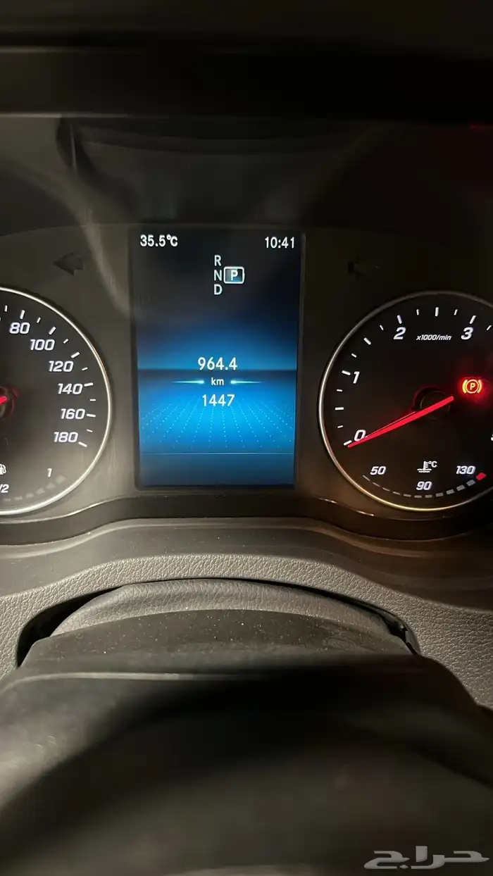 2 فان مرسديس ملكي مديل 22 1