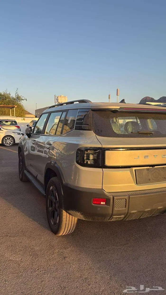 جيتور T1 لاكجري 2026 4