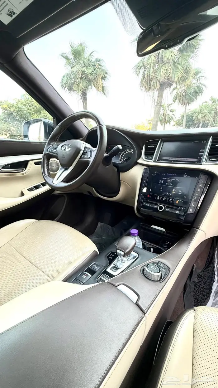 QX50 2020 نظيفة ممشى قليل وباقي على الضمان 7
