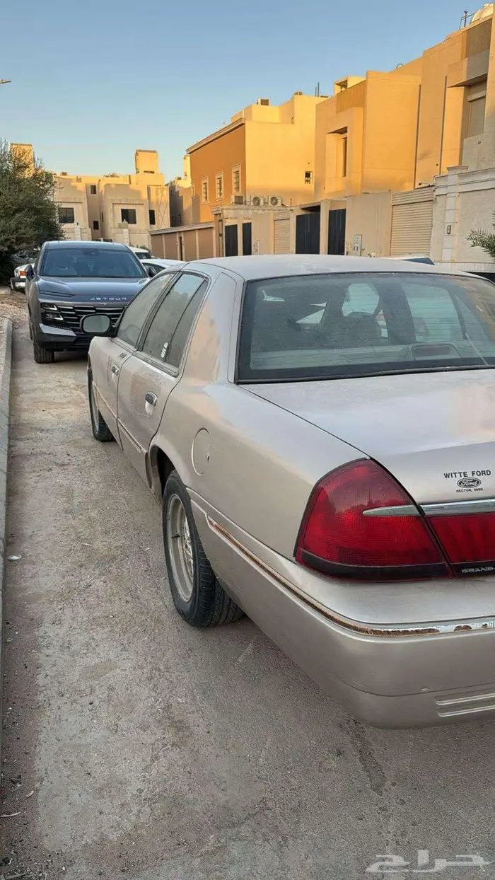 فورد جراند ماركيز 98 6