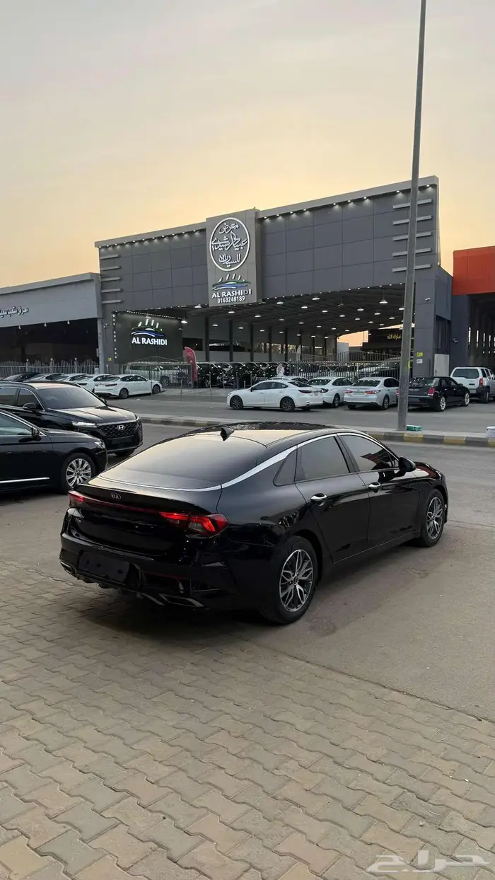 كيا 5 2021 عداد 126000 اسود نص فل 6