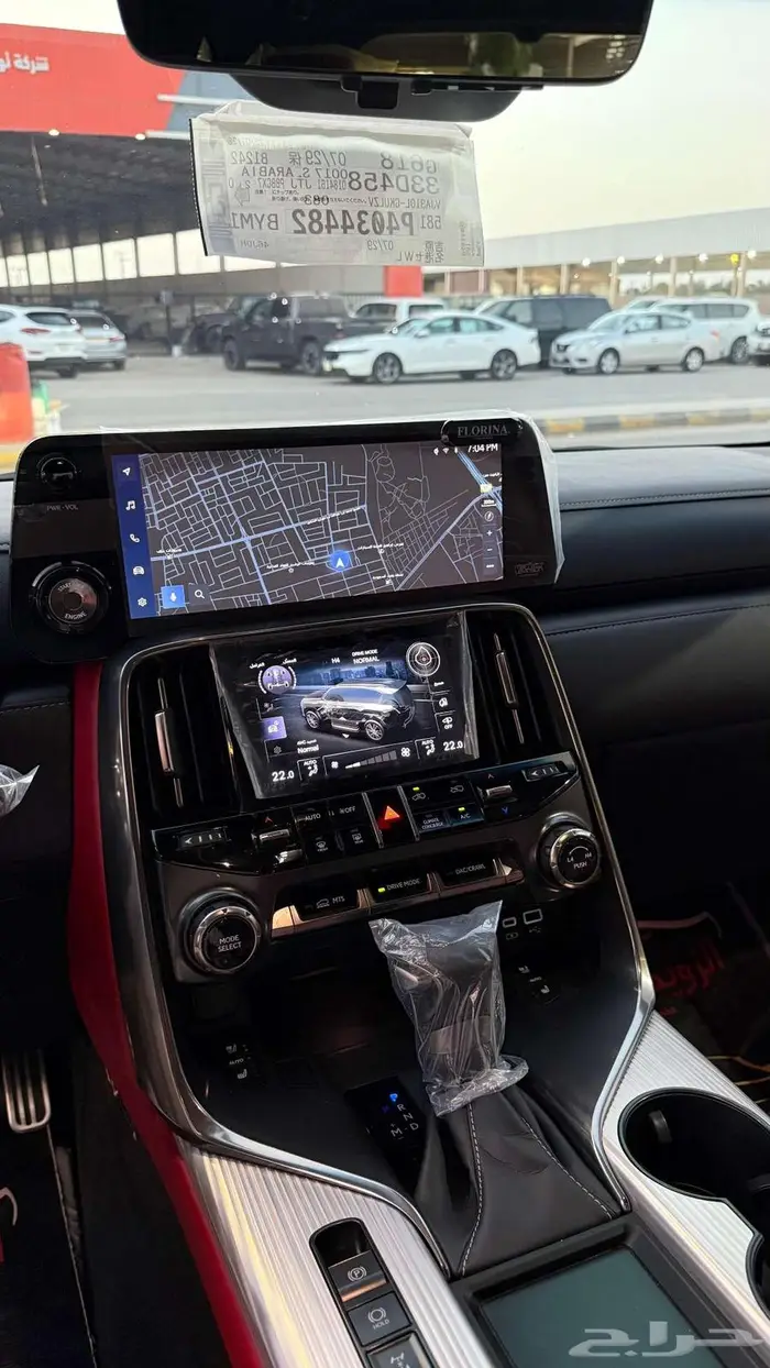 لكزس LX600 اف سبورت 2023 عداد 33000 فقط 6