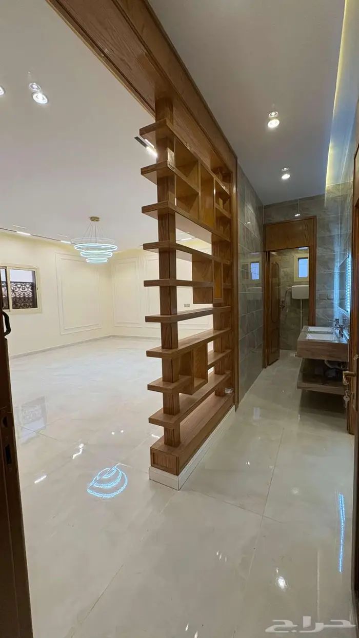 شقة دور ثاني للبيع حي اليرموك(سطح خاص مطبخ راكب مصعد راكب ) 4